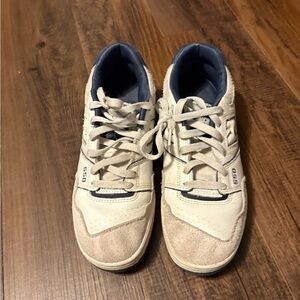 New Balance 550 mens sneaker blue / white worn size 9 size nine downtown earthy